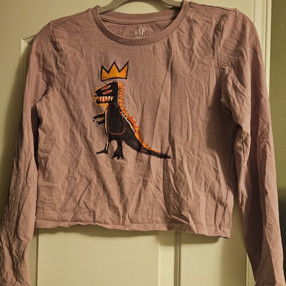 Cropped Gap shirt
